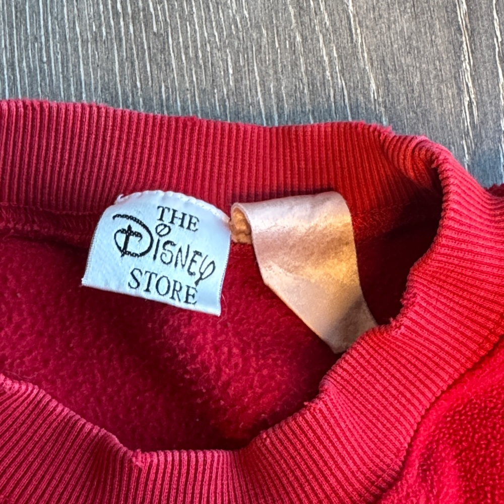 Vintage DisneyStore Red CrewSweater * small hole on left shoulder in pic 3 0206 - Picture 2 of 4